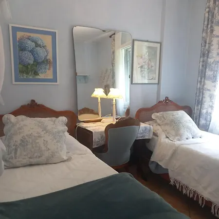 Le Camelie Del Bosco Baiardo