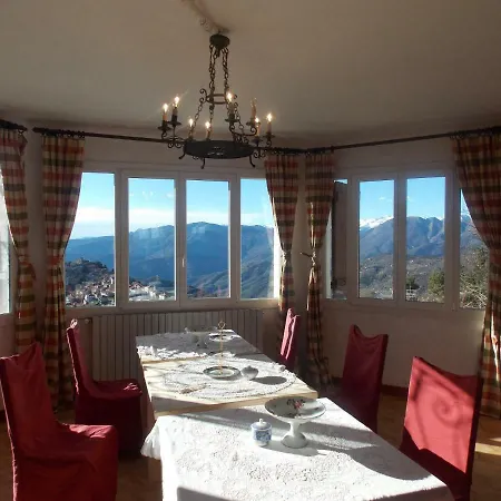 Le Camelie Del Bosco 3*