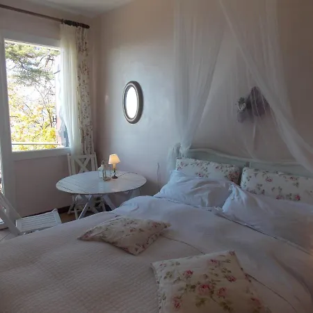 Le Camelie Del Bosco Couette-café Baiardo