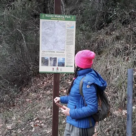 Alojamento de Acomodação e Pequeno-almoço Le Camelie Del Bosco 3*