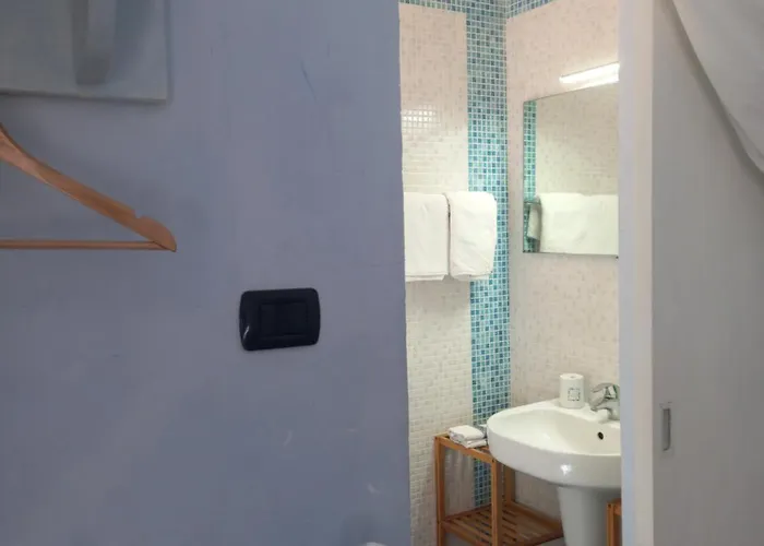 Le Camelie Del Bosco Bed and breakfast Baiardo