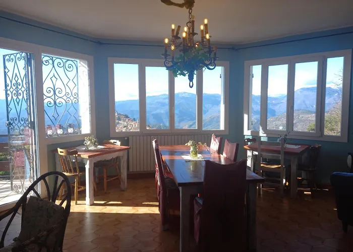 Le Camelie Del Bosco Bed and breakfast